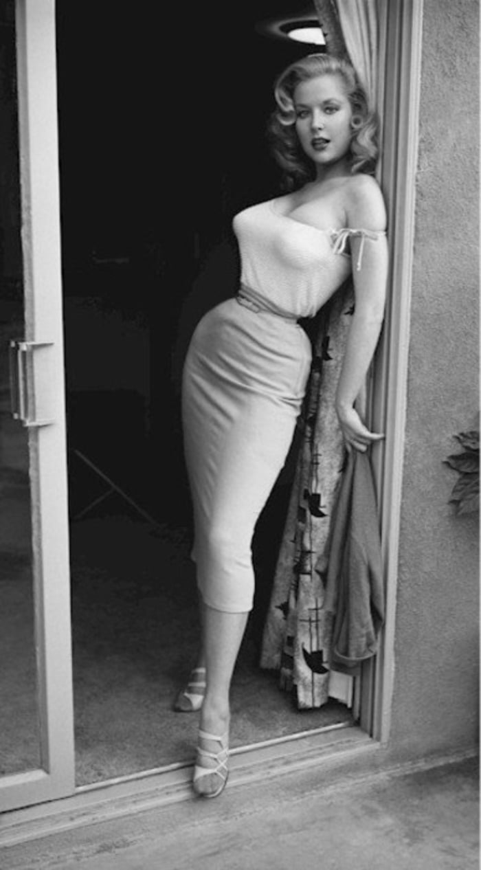 Brosmer nude betty TheFappening: Betty